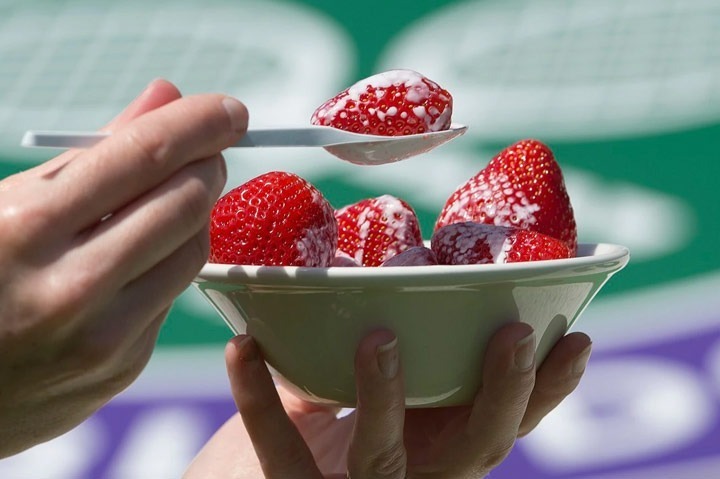 Strawberries-Cream