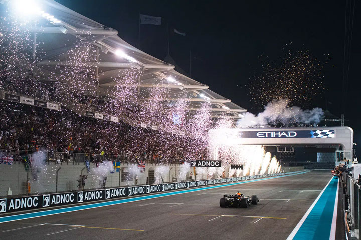 Abu-Dhabi-Fireworks