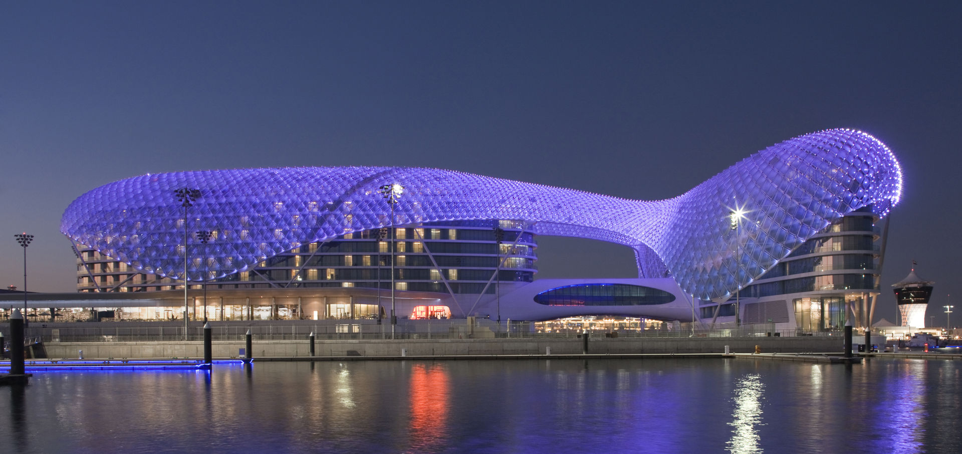 Yas Viceroy Hotel - Abu Dhabi
