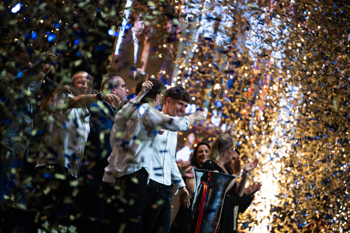 Celebrations at the ELMS awards ceremony 