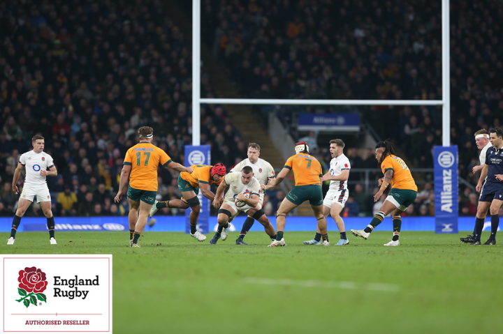 Australia v England playing rugby at Allianz Stadium, Twickenham. 